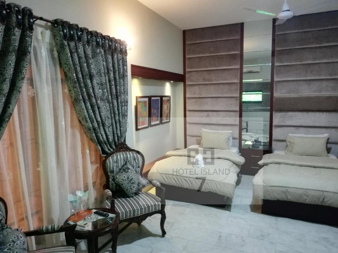 Hotel 7Island Karachi Eksteriør billede