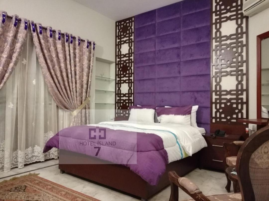 Hotel 7Island Karachi Eksteriør billede