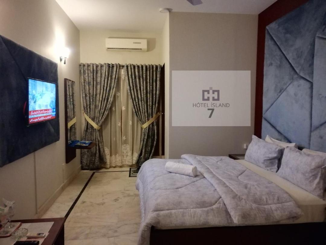 Hotel 7Island Karachi Eksteriør billede